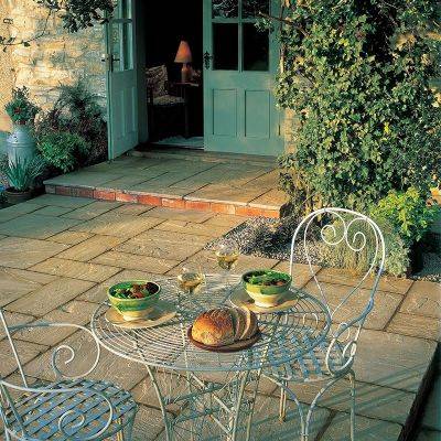 Antique Fieldmoor Sandstone Paving