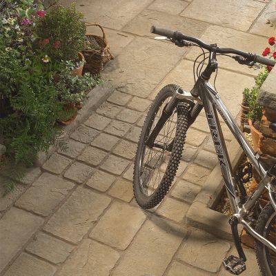 Chelsea Gold Cobbles