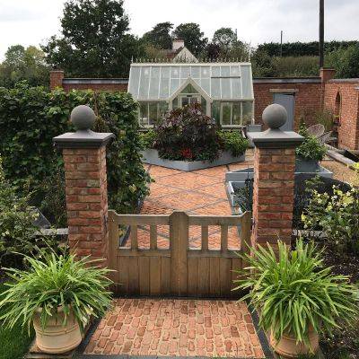 Jacobean Brick Paving