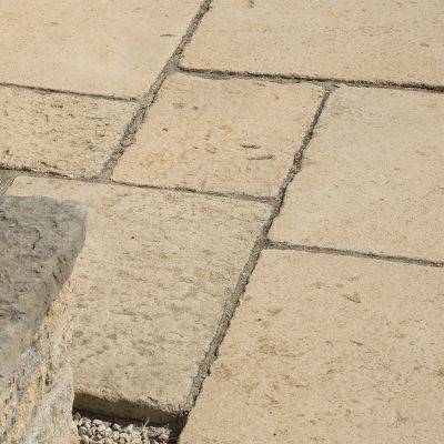 Old Cotswold Paving