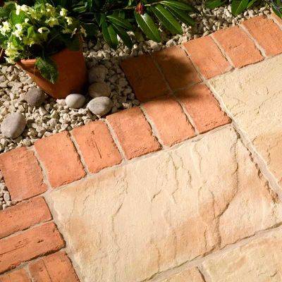 Rustic Tudor Brick Garden Paver