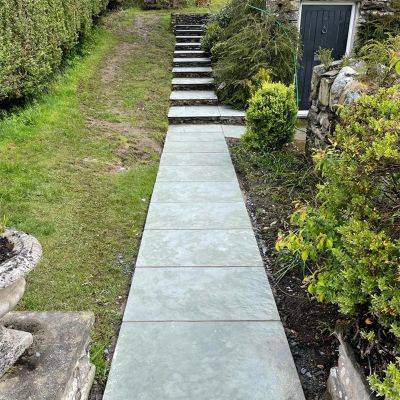 Sawn Edge Azzura Limestone Flagstones