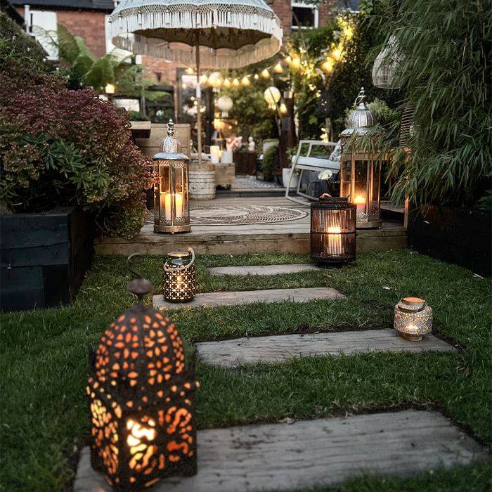 Sleeper lights garden outlet