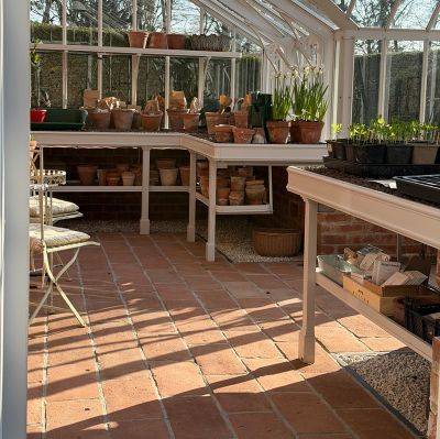 Old Provence 420x210mm Tiles