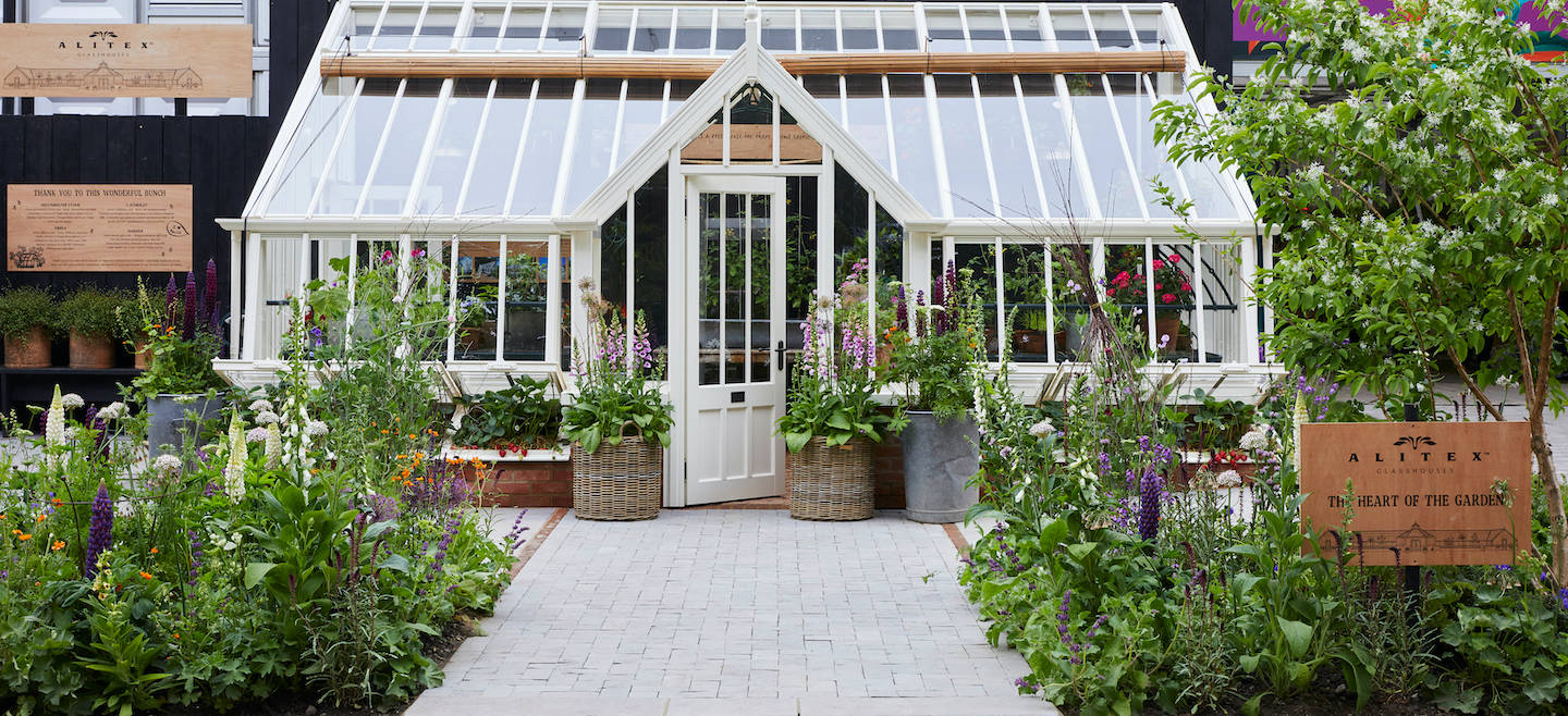 Rainham hall cobbles at chelsea flower show