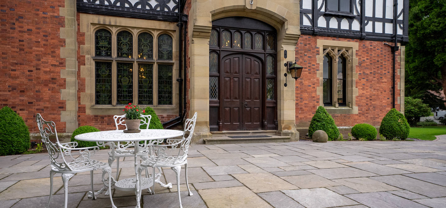sandstone paving patio