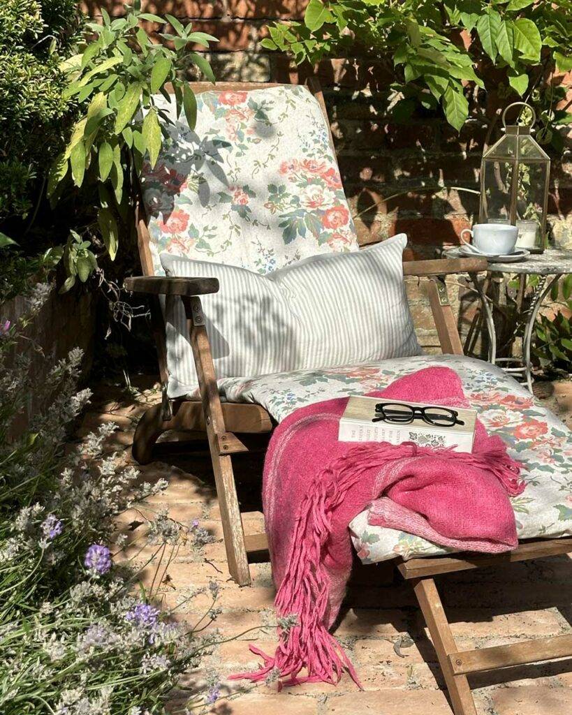 floral deckingchair on brick pavers